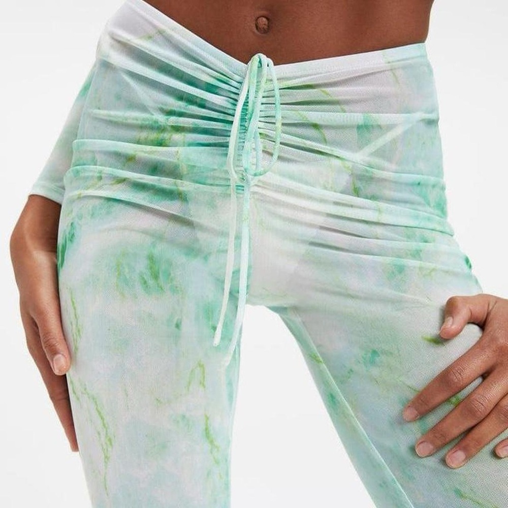 Mesh Ruched V Boot Pant in Green Marble GOOD AMERICAN